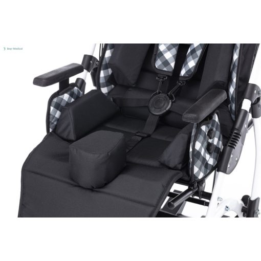 Vitea Care Junior Plus gyermek kerekesszék